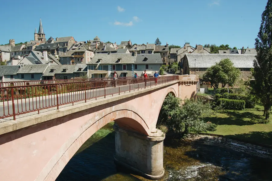 © P. Saint-Jean Saint-Côme-d'Olt