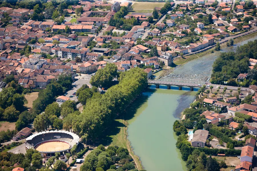 © patrick-miramont-adobestock D'Aire-sur-l'Adour