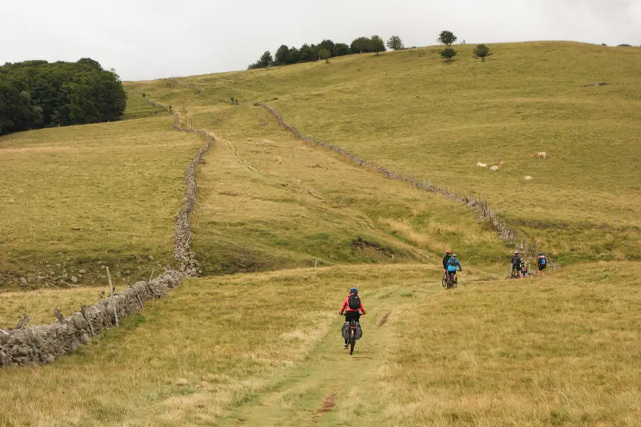 © E. Balian Aumont-Aubrac