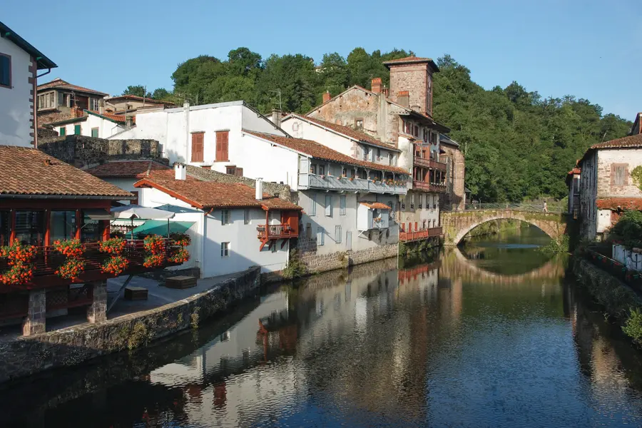 © S. Placier Saint-Jean-Pied-de-Port